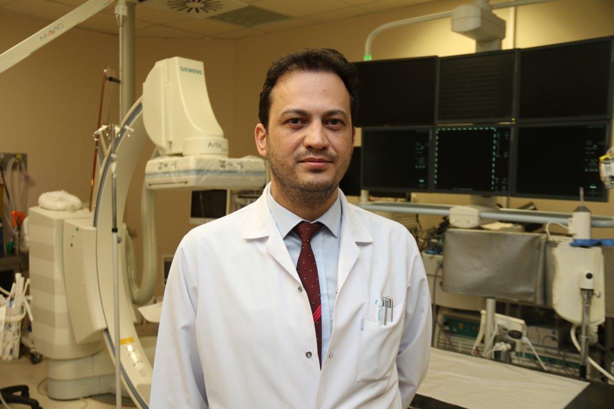 Aort darlığı operasyonunda ameliyatsız yöntem riskleri azaltıyor