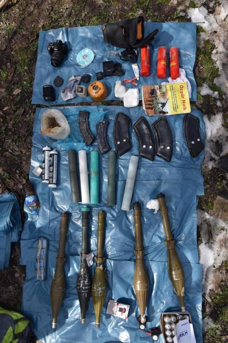 Batman'da evden PKK cephaneliği çıktı, 3 kişi tutuklandı
