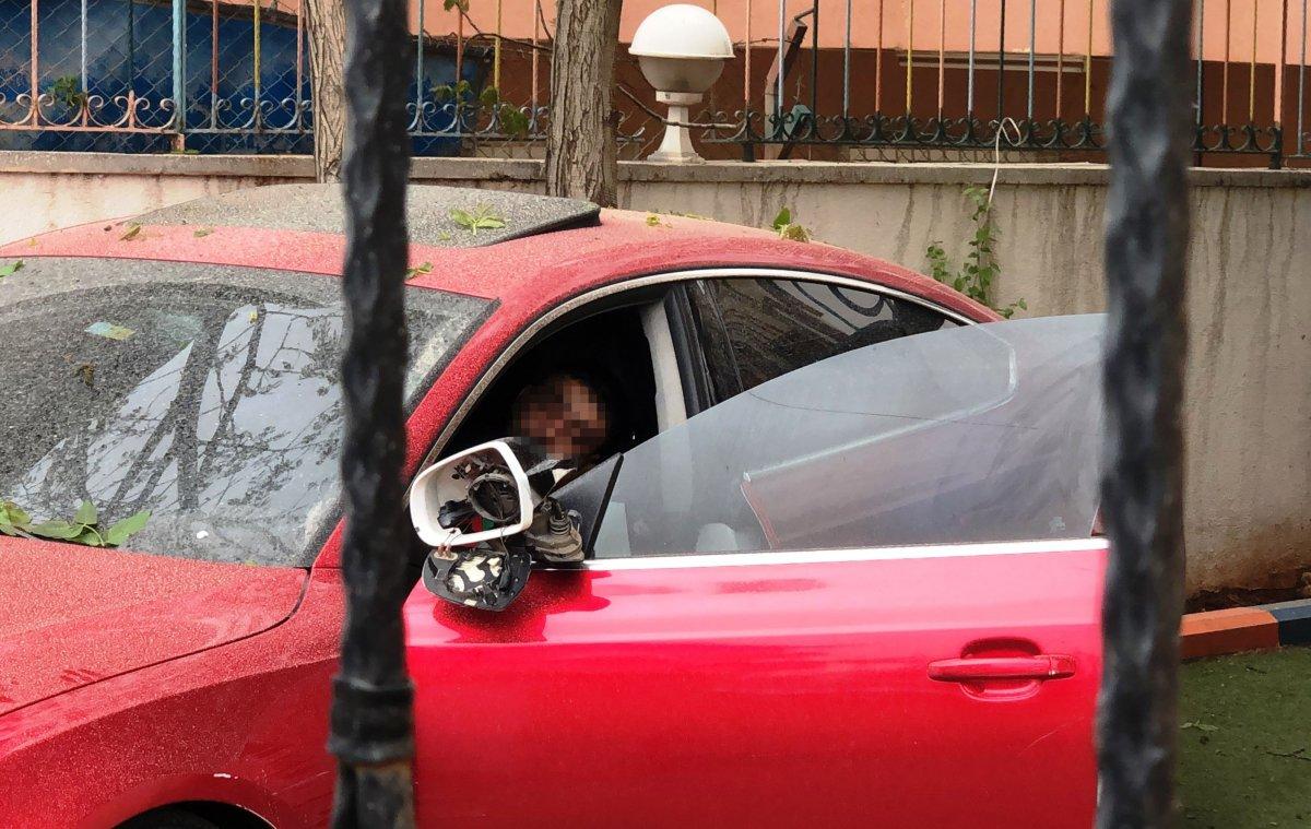 Gaziantep'te şaşırtan kaza: Aracıyla kreşe daldı yine de uyanmadı