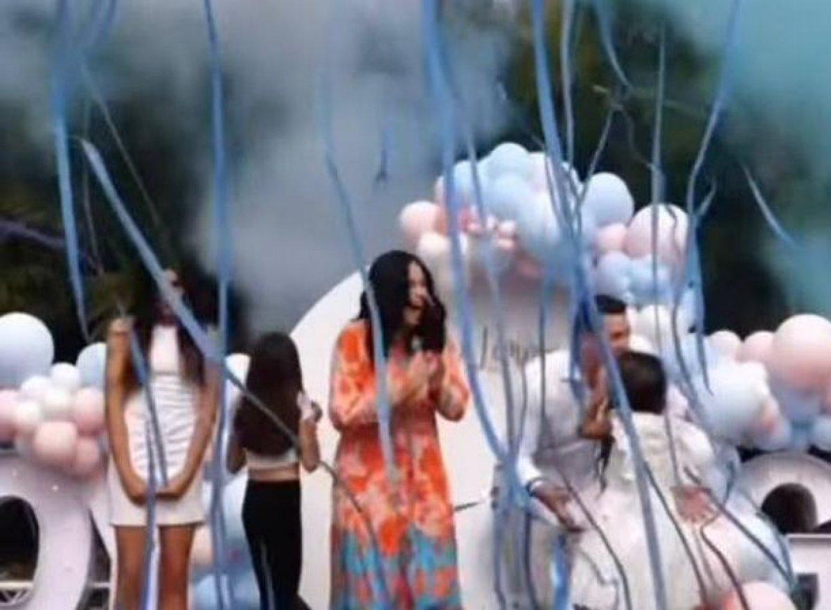 Adriana Lima ve Andre Lemmers'ın bebeklerinin cinsiyeti belli oldu