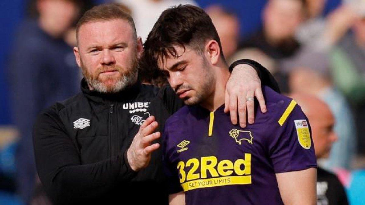 Rooney'nin başında olduğu Derby County küme düştü