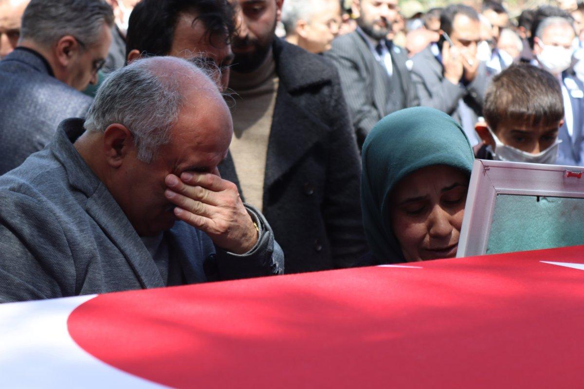 Şehit üsteğmen Ömer Delibaş son yolculuğuna uğurlandı