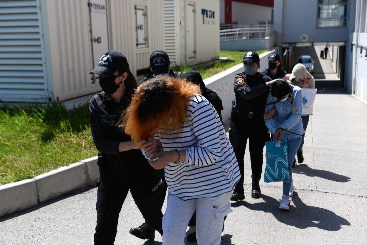 Adana’daki ‘Çakarlar’ çetesinin lideri 73’lük babaanne çıktı