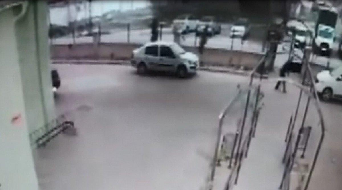 Kayseri'de üzerine çatı düşen engelli öldü