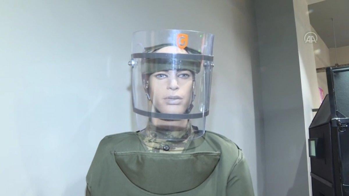 Vladimir Zelensky'ye balistik korumalı kask ve yelek Yozgat'tan gitti