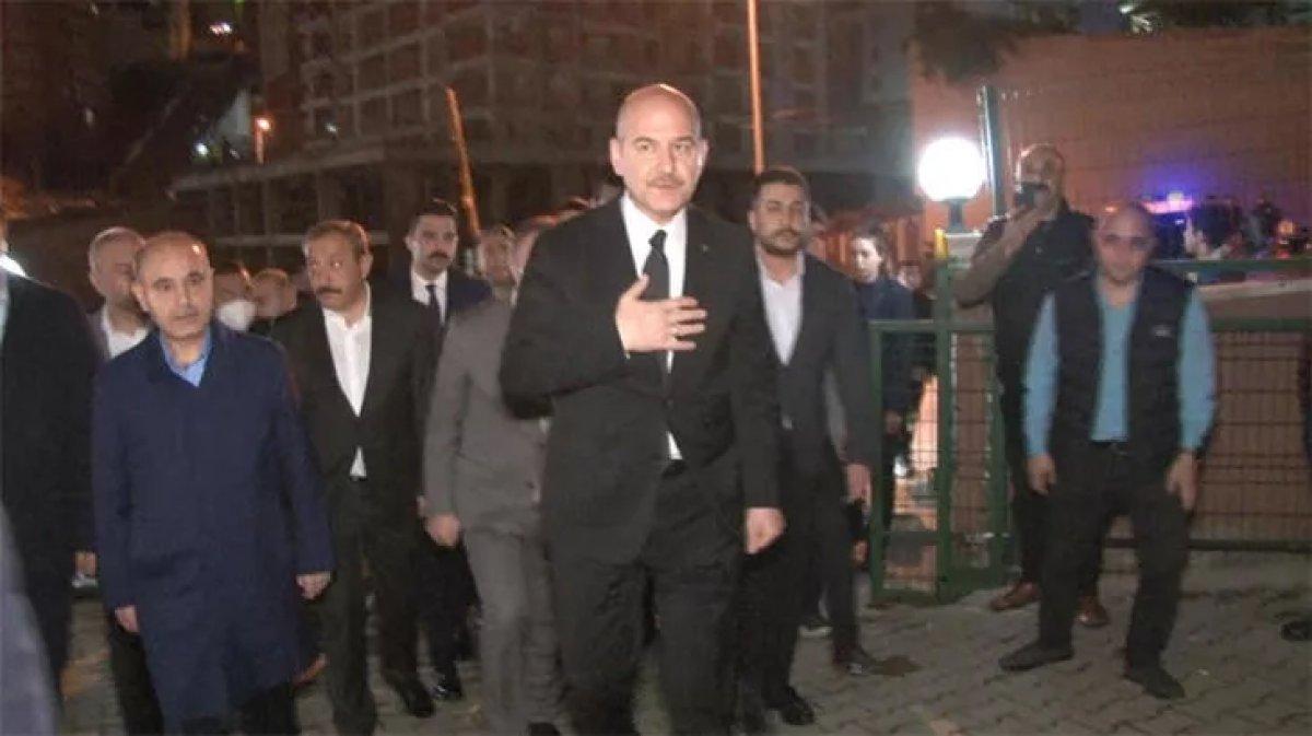 Süleyman Soylu, şehit Kaan Kanlıkuyu'nun ailesini ziyaret etti