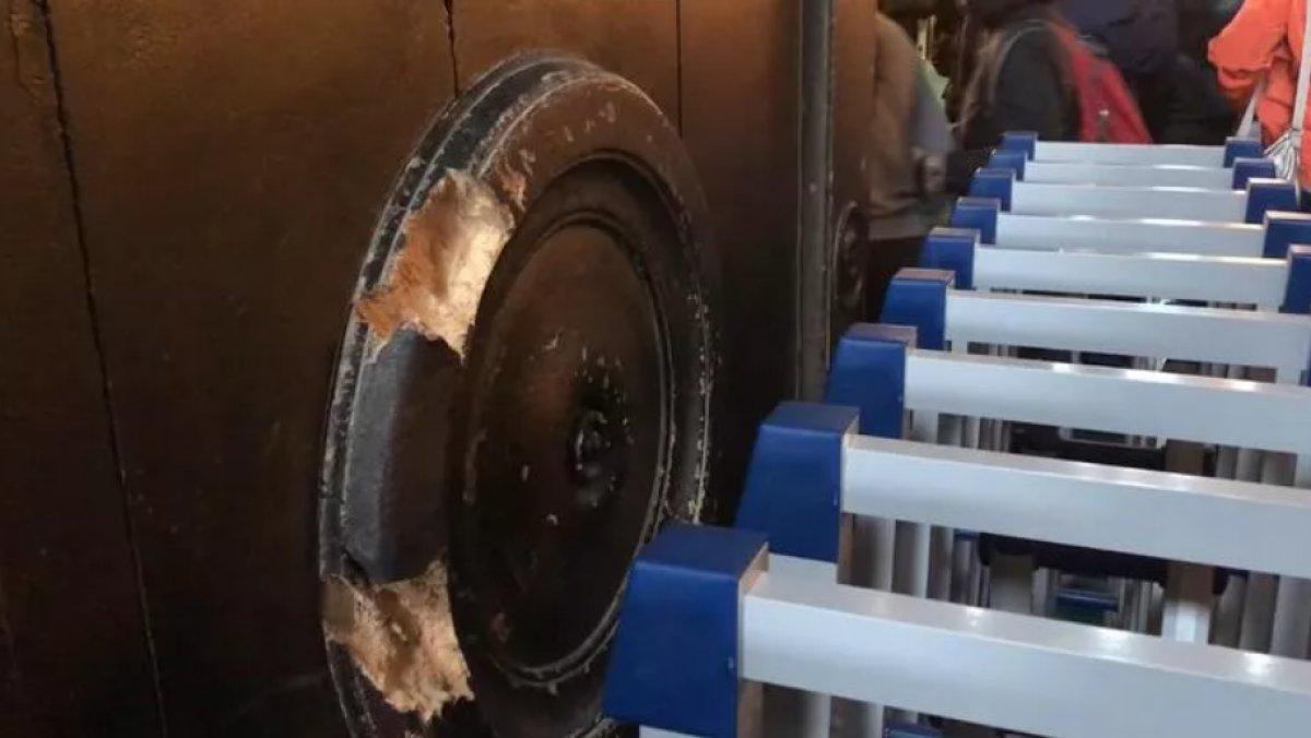 Vakıflar Genel Müdürlüğü'nden Ayasofya Camii'nin kapısındaki tahribata yönelik açıklama