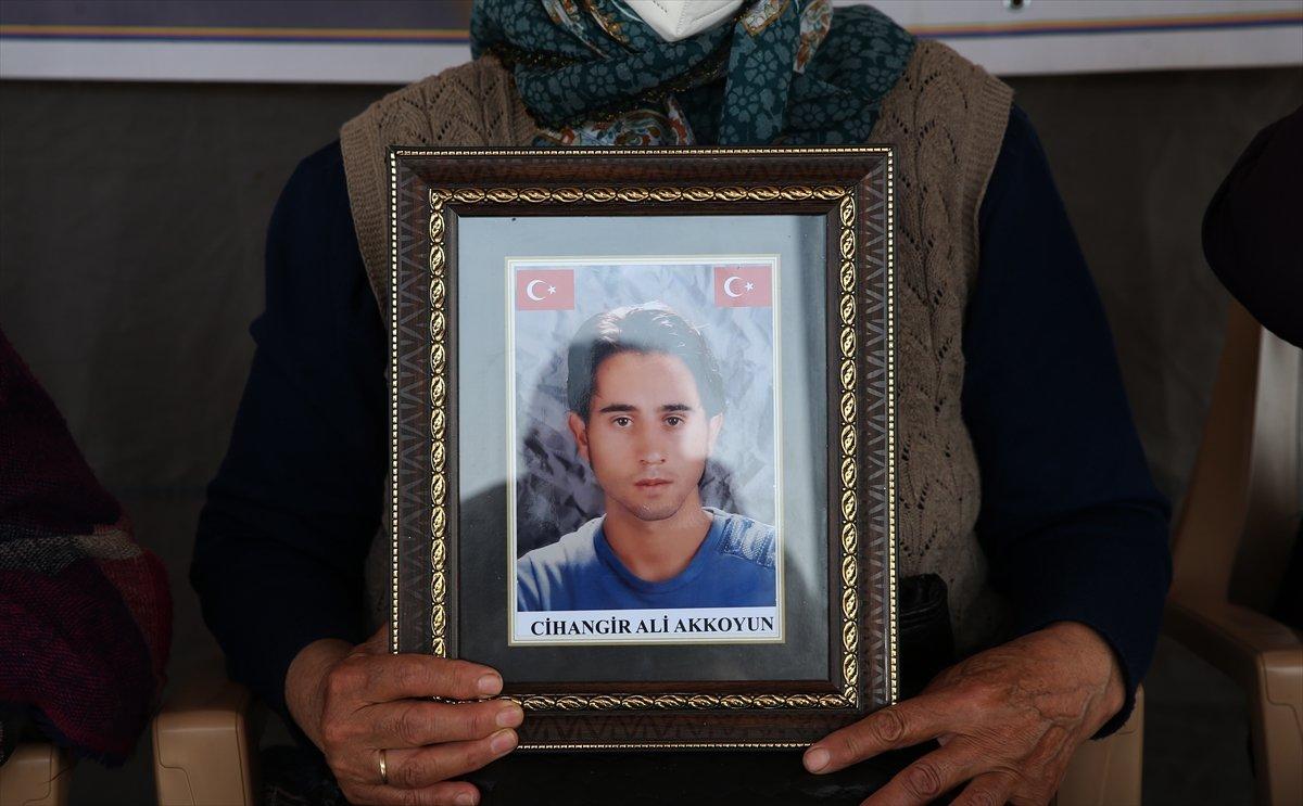 Muş'ta, evlatları için eylem yapan ailelerin sayısı 32'ye yükseldi