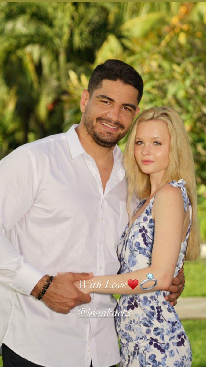 Taha Akgül evlilik yolunda ilk adımı attı