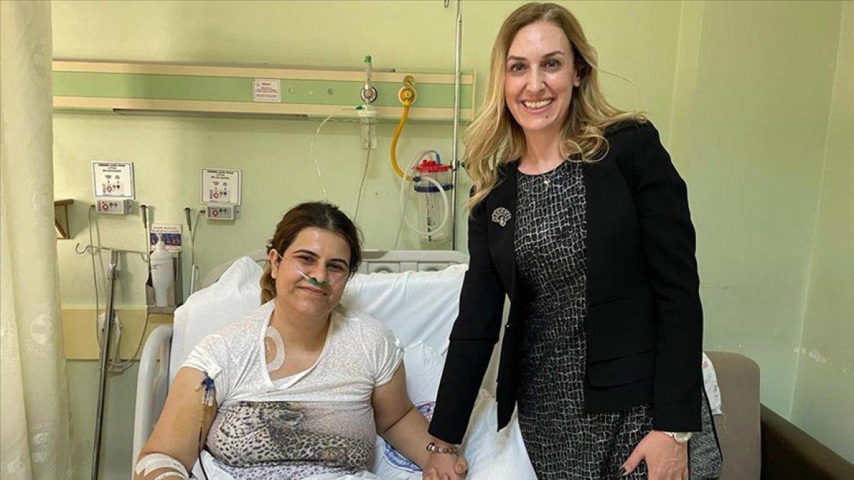 İzmir'de, soluk borusundaki mum tutacağından 9 yıl sonra kurtuldu