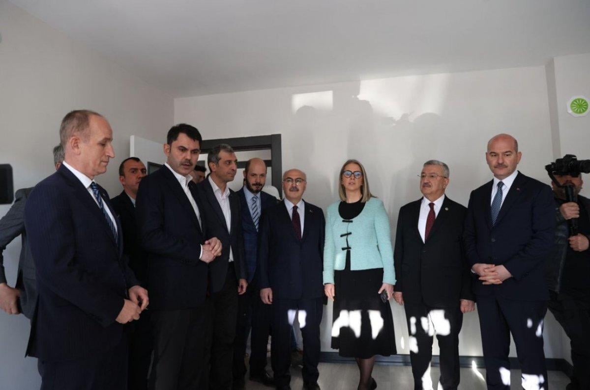 Murat Kurum: İzmir'de 13 bin 500 konut inşa edildi