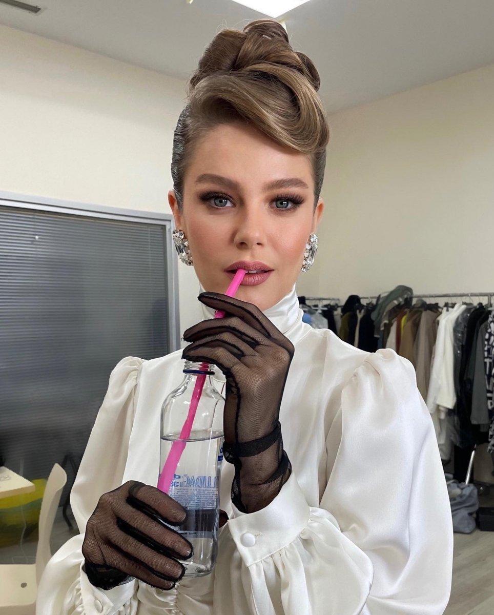Burcu Biricik, eşiyle fotoğraf paylaştı