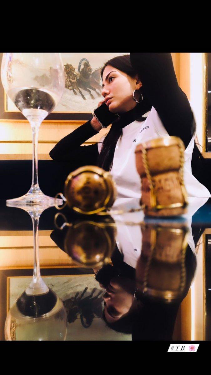 Demet Özdemir, yediğini paylaşınca olay oldu