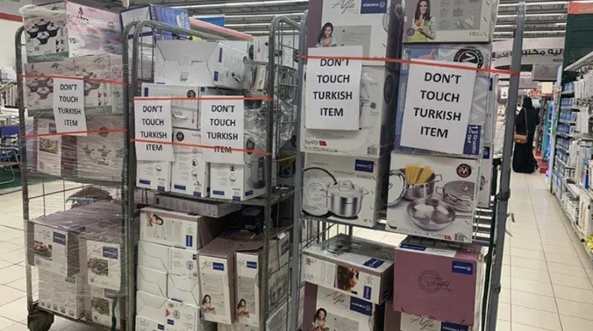 Suudi Arabistan, örtülü Türk ürünleri boykotundan geri adım attı