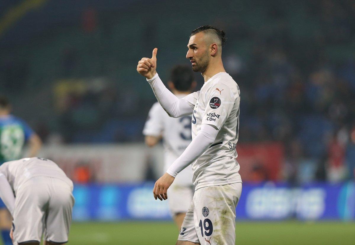 Serdar Dursun, hat-trick ile tarihe geçti