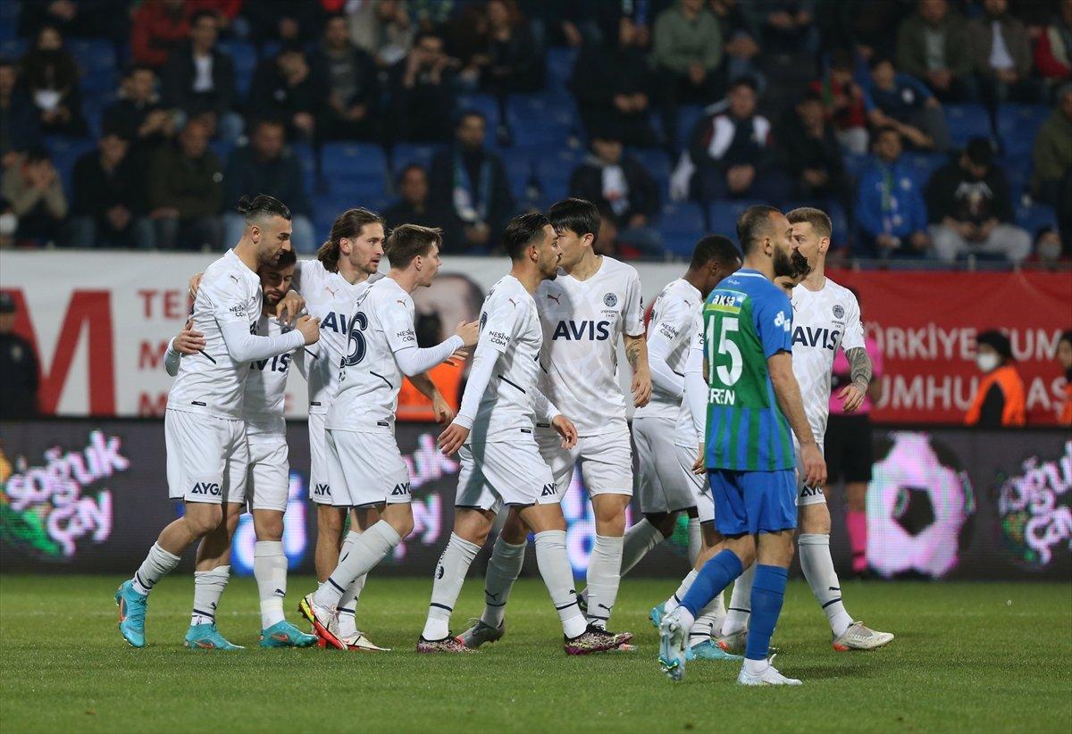 Fenerbahçe, Rizespor'u 6 golle mağlup etti