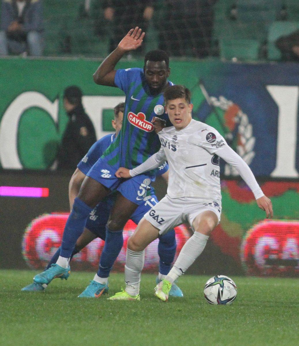 Maçın spikerinden Arda yorumu