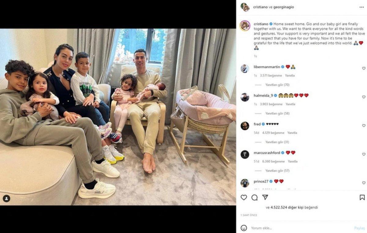 Cristiano Ronaldo attığı golü ölen oğluna adadı