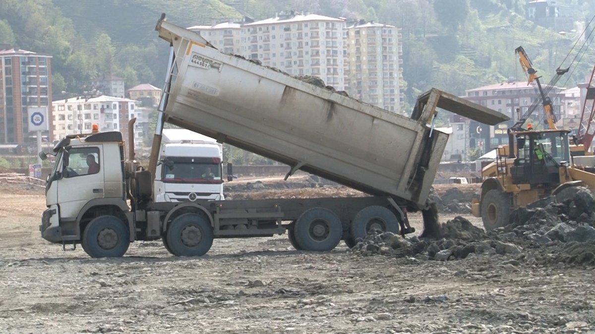 Rize’nin şehir hastanesinin dolgusu devam ediyor