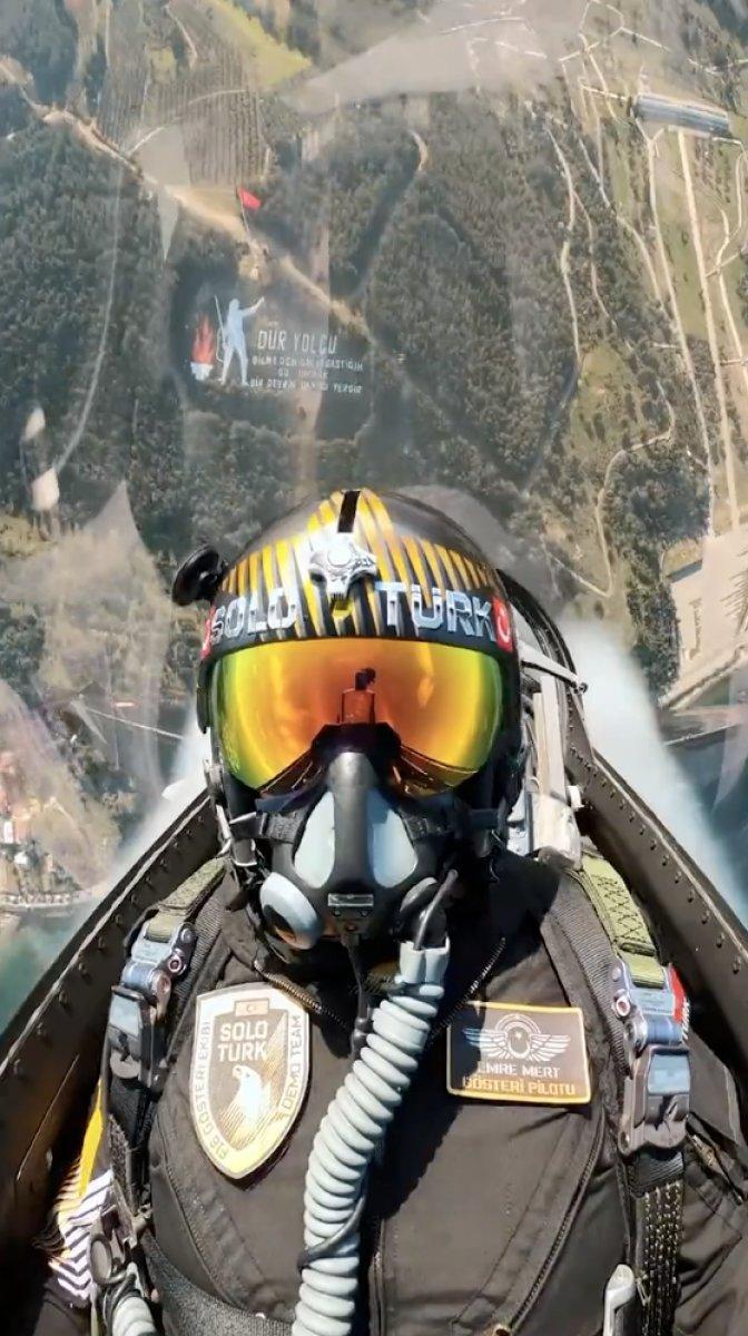 SOLOTÜRK 23 Nisan gösterisini Çanakkale'de yaptı