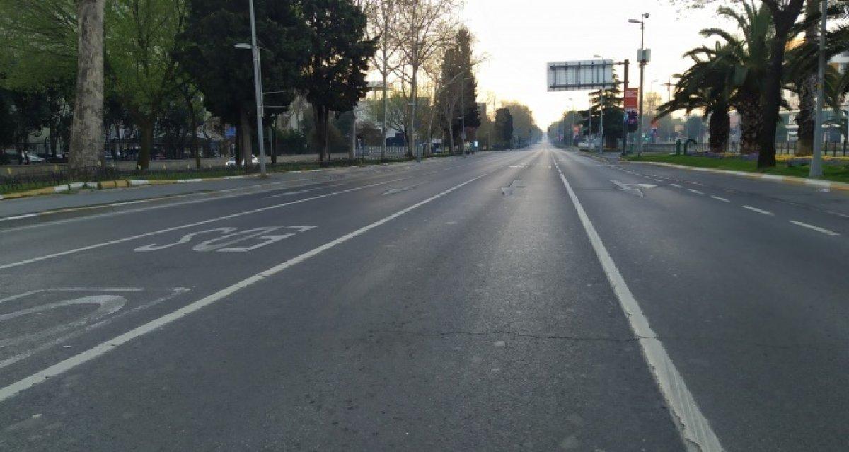 23 Nisan'da İstanbul yolları boş kaldı