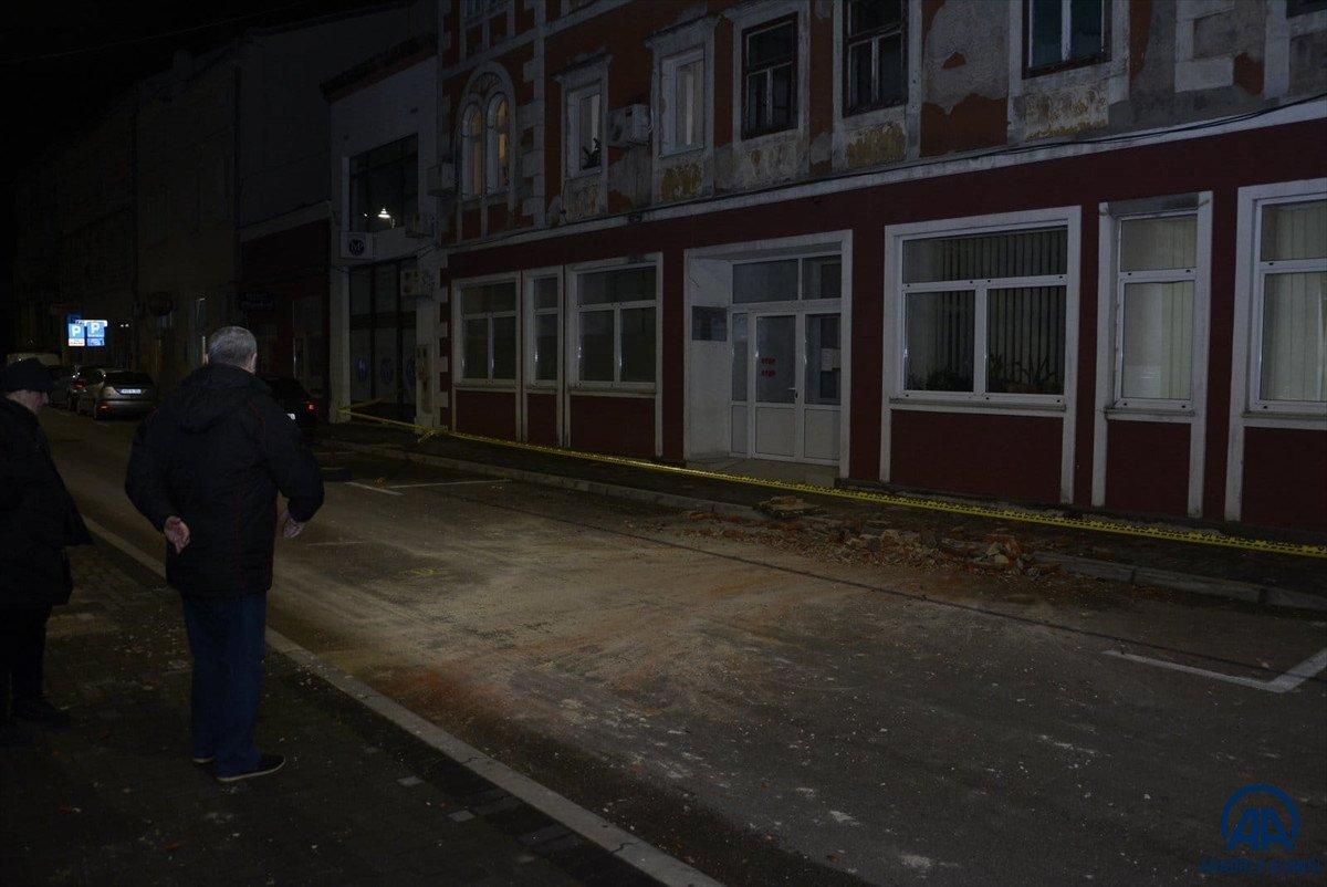 Bosna Hersek'te 5.7 büyüklüğünde deprem