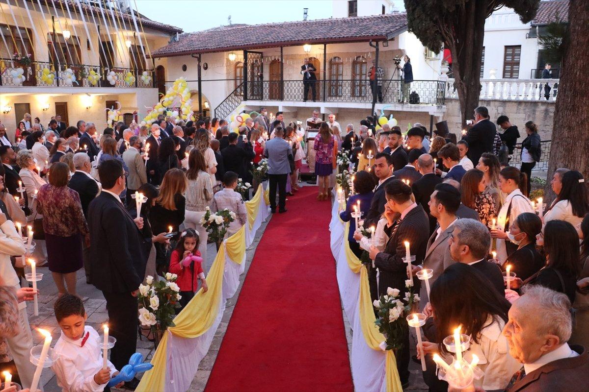 Hatay'da Hristiyanlar, Paskalya Bayramı'nı kutladı