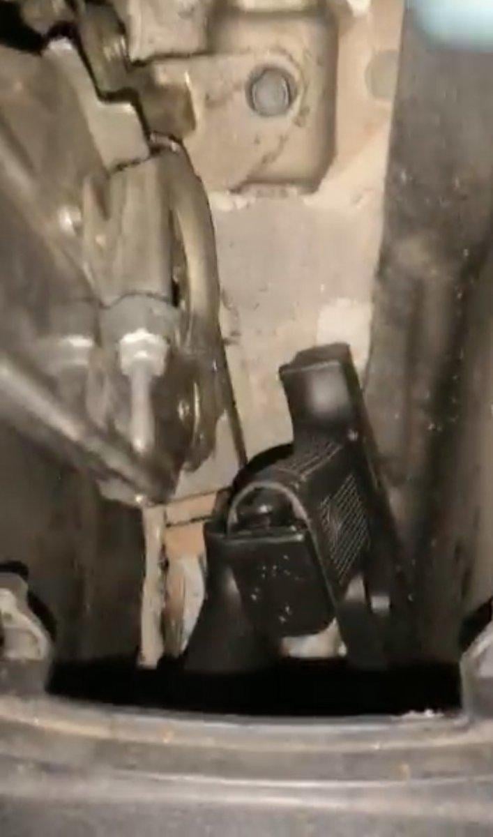 Beşiktaş'ta polis denetimi: Araçtan 6 adet tabanca çıktı