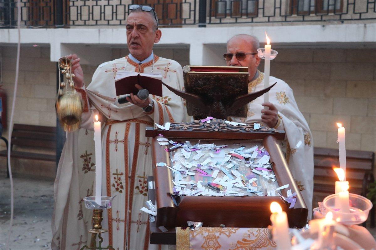 Hatay'da Hristiyanlar, Paskalya Bayramı'nı kutladı