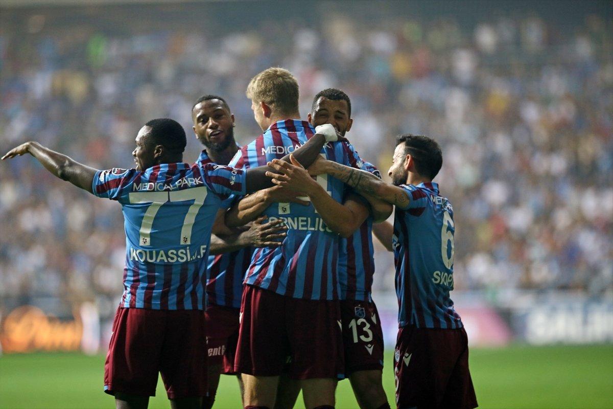 Trabzonspor'da Cornelius performansıyla alkış aldı