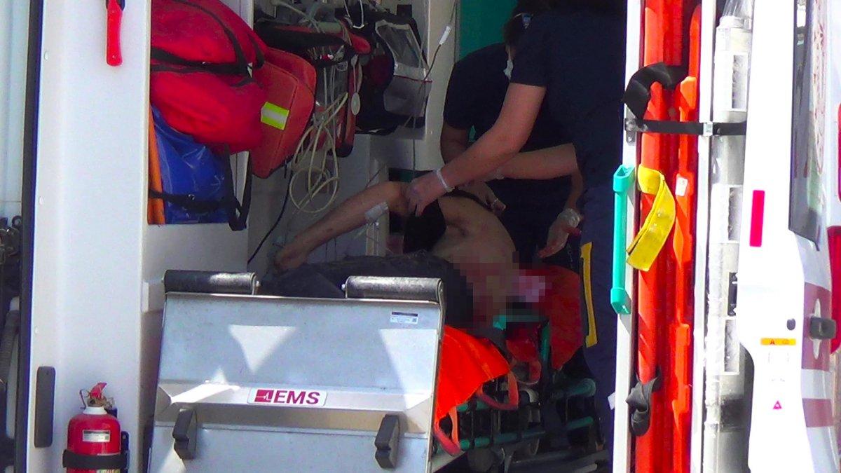 Denizli’de küfür kavgası: 1’i ağır 2 yaralı