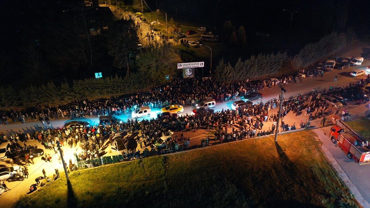 Sakaryaspor'da 1.Lig'e yükselmeyi garantiledi