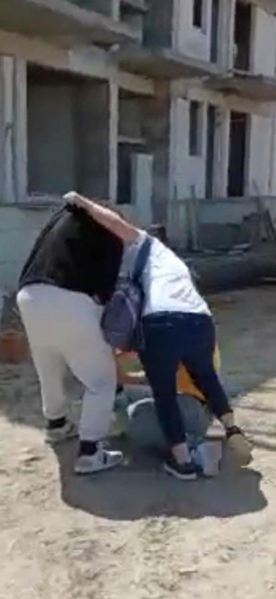 Sakarya'da komşusuna baltayla saldırdı