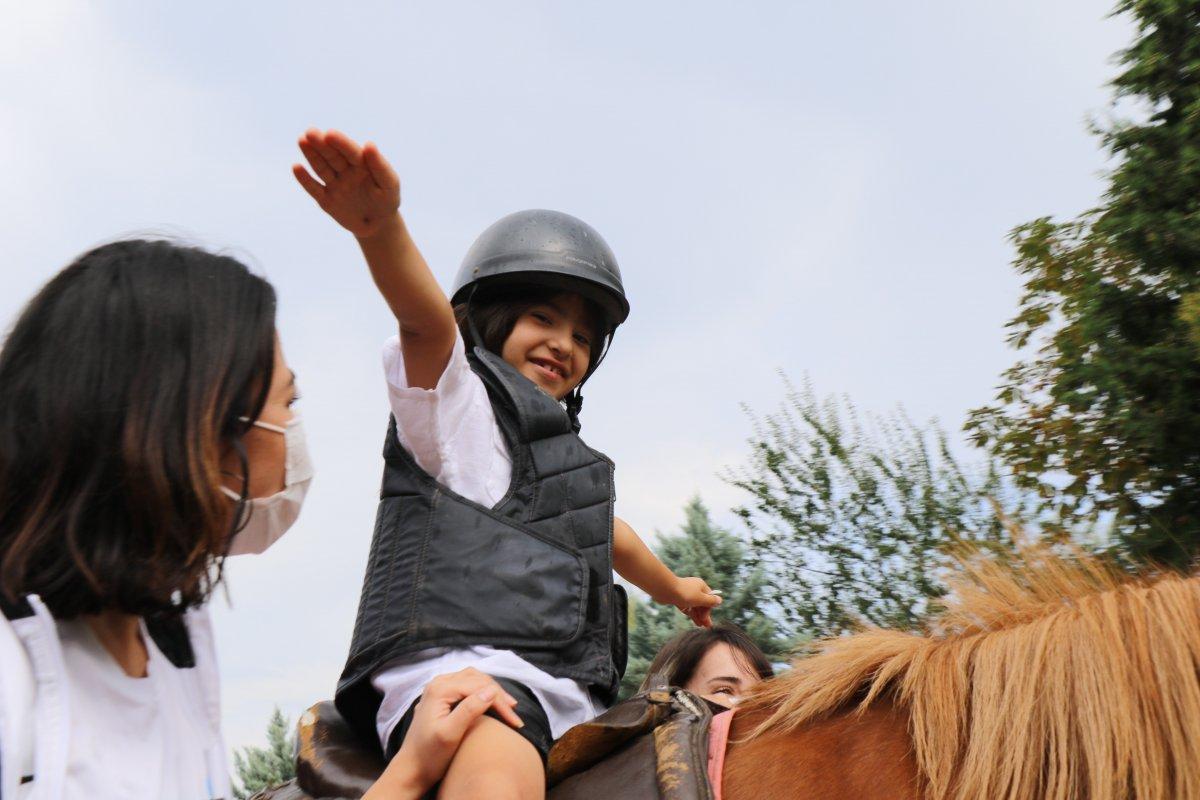 Çocuklarda 'dikkat eksikliğine' dikkat: Şizofreniye kadar ilerliyor