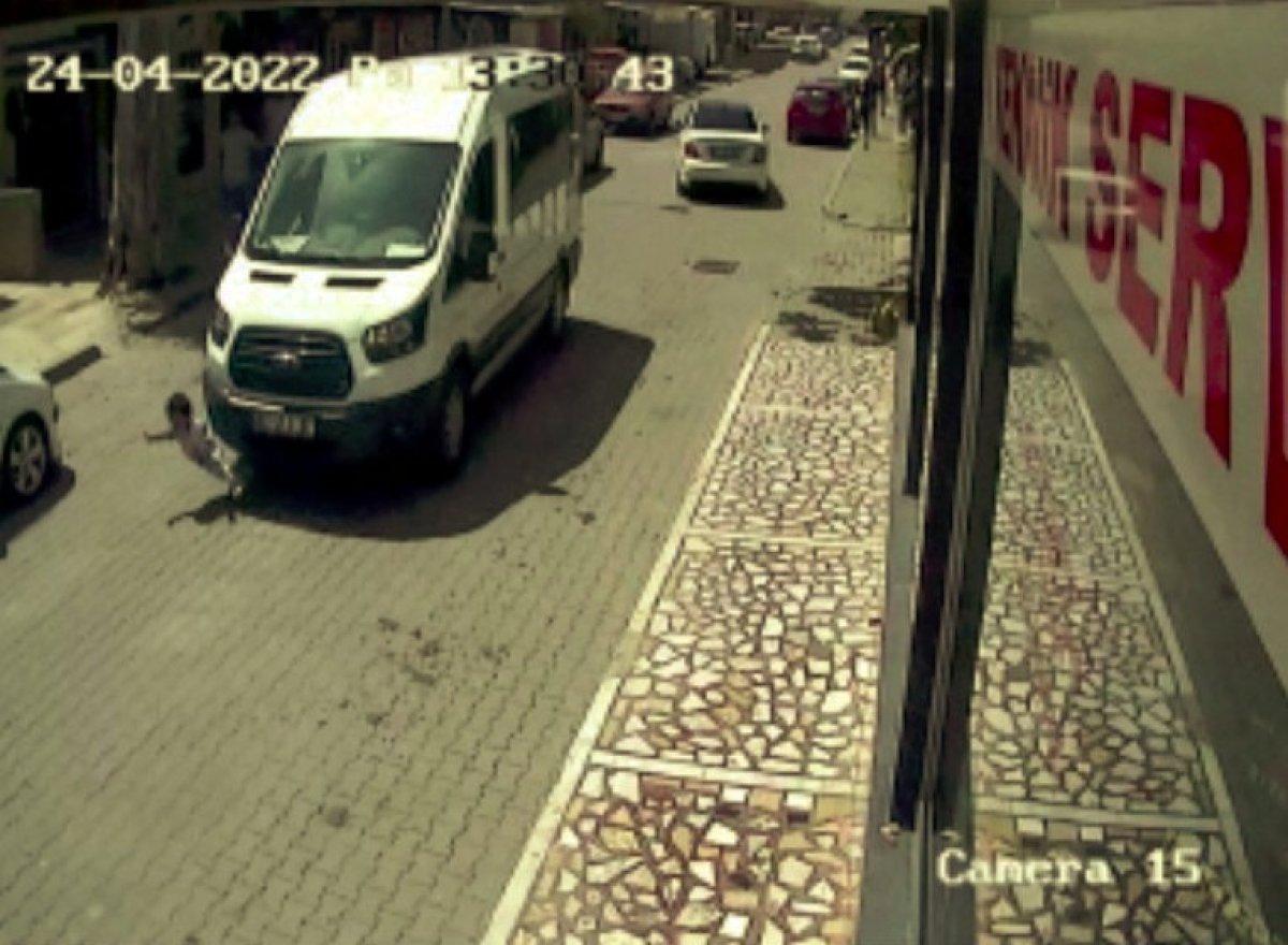 Antalya'da 2 yaşındaki çocuğun hayatını kaybettiği kaza