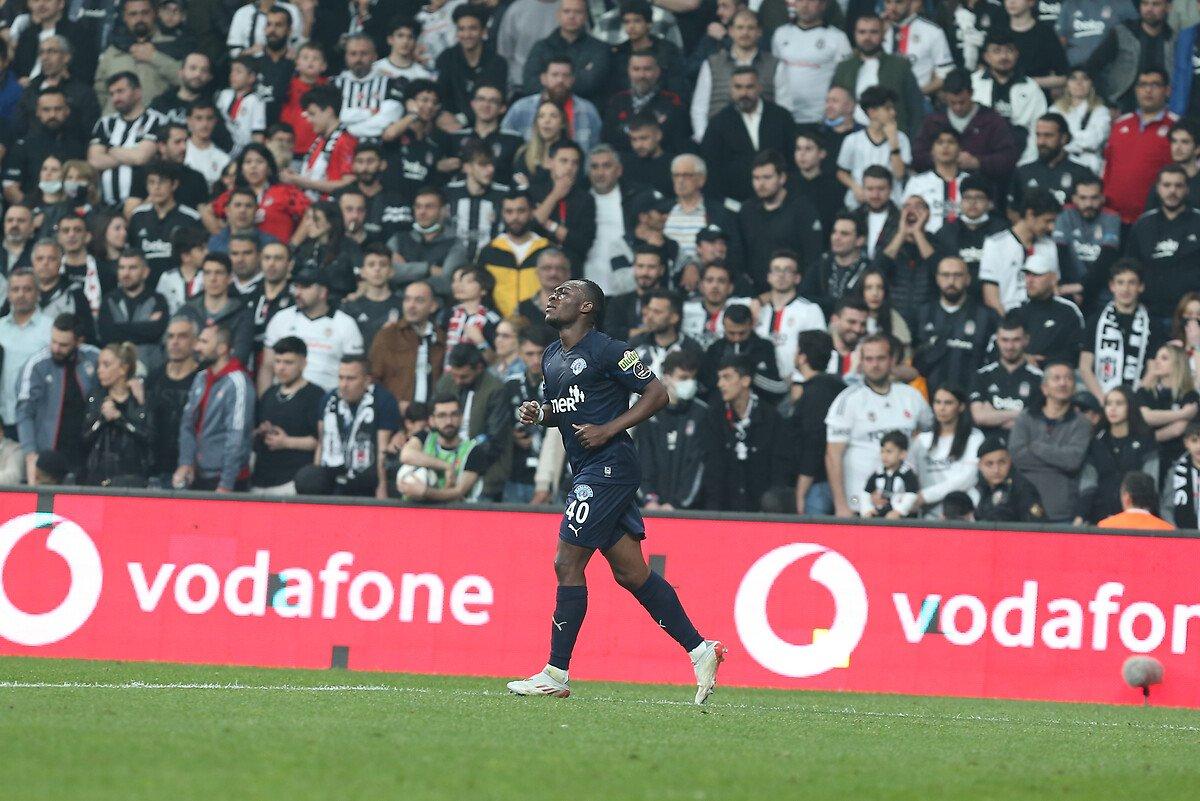 Jackson Muleka, Beşiktaş'ı yıktı