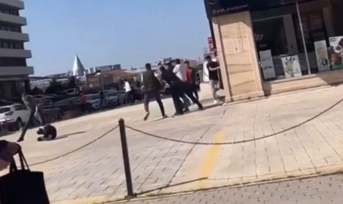 Bursa’da gençlerin ‘kız’ kavgası