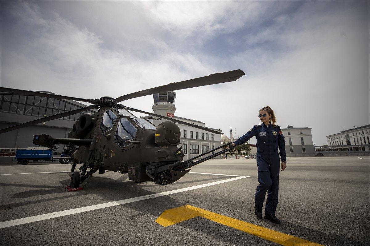 Türk Polis Teşkilatının çelik kanatları, Dünya Pilotlar Günü'nü kutluyor