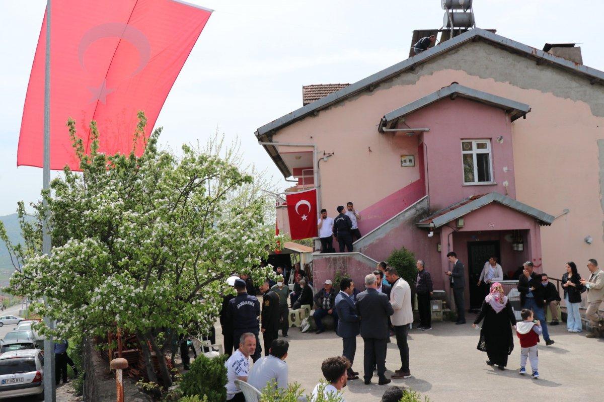 Şehit olan Doğukan Korkmaz’ın ailesine acı haber verildi