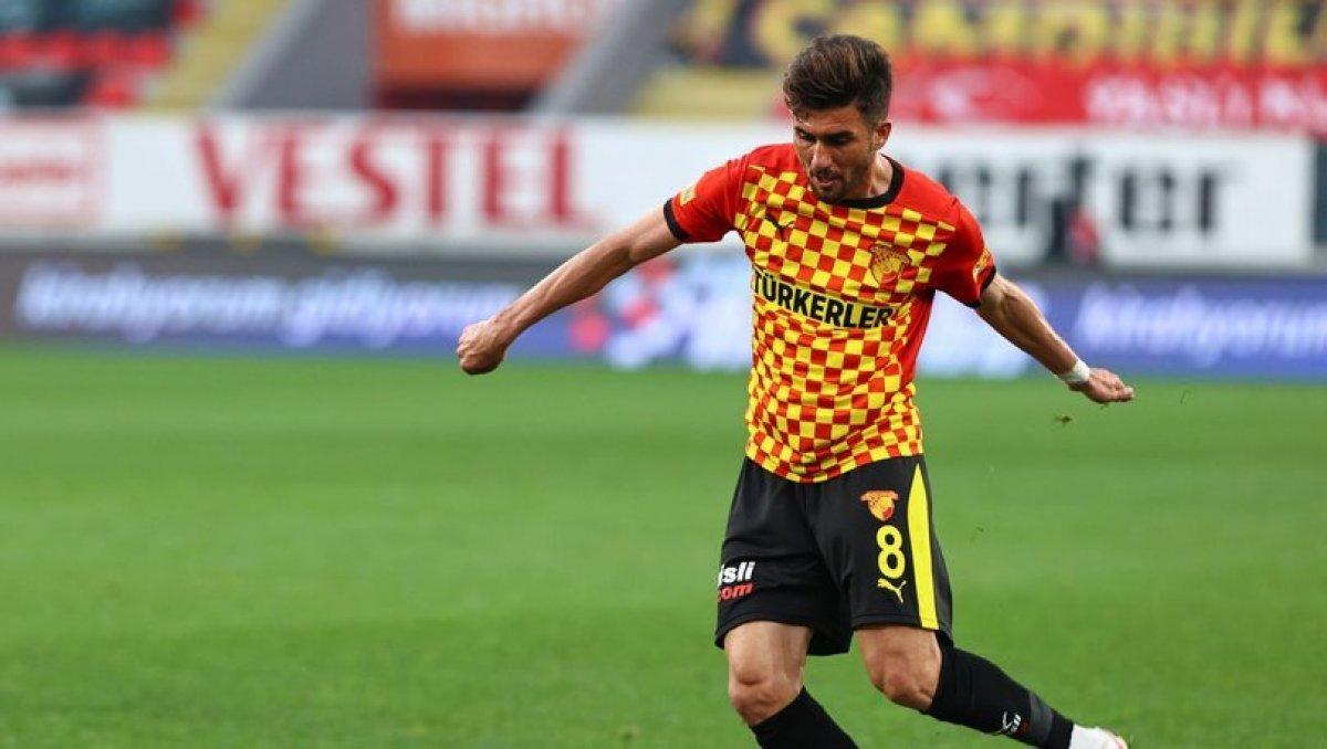 Göztepe'de Stjepan Tomas ile yollar ayrıldı