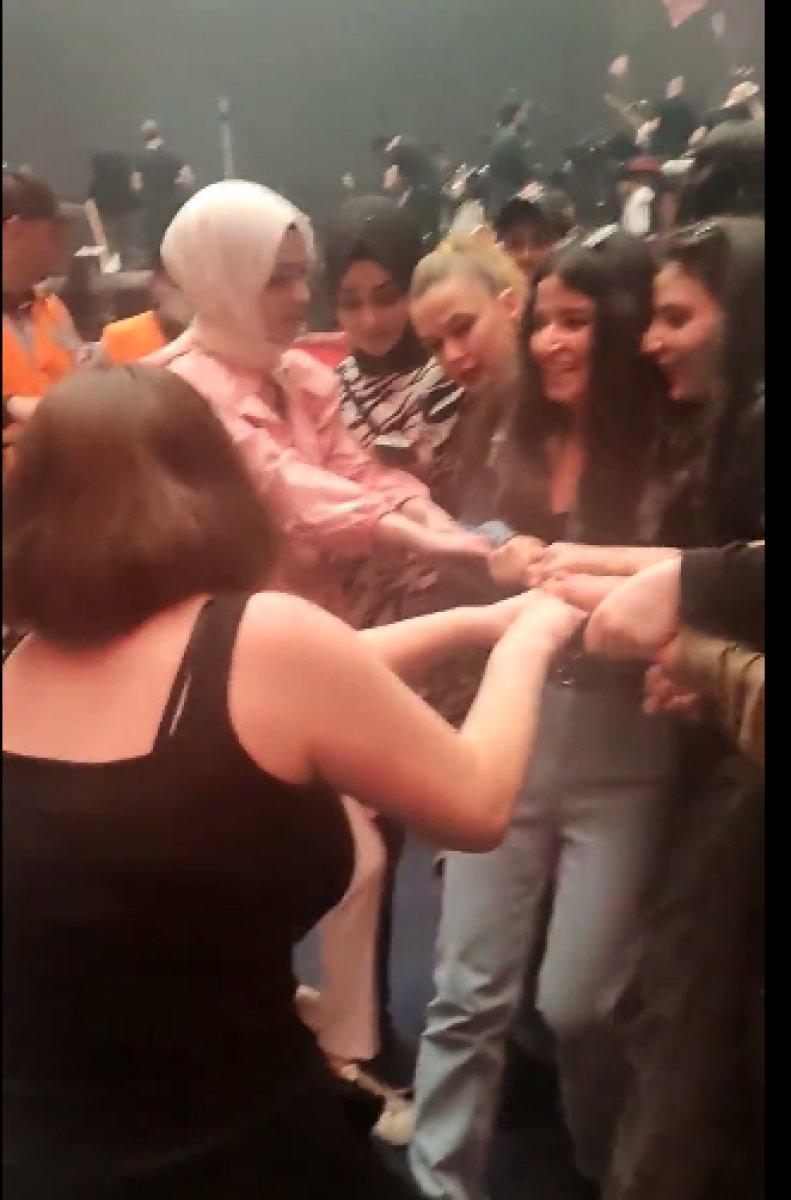 Murat Boz'un terini sildiği havlu kavga çıkardı