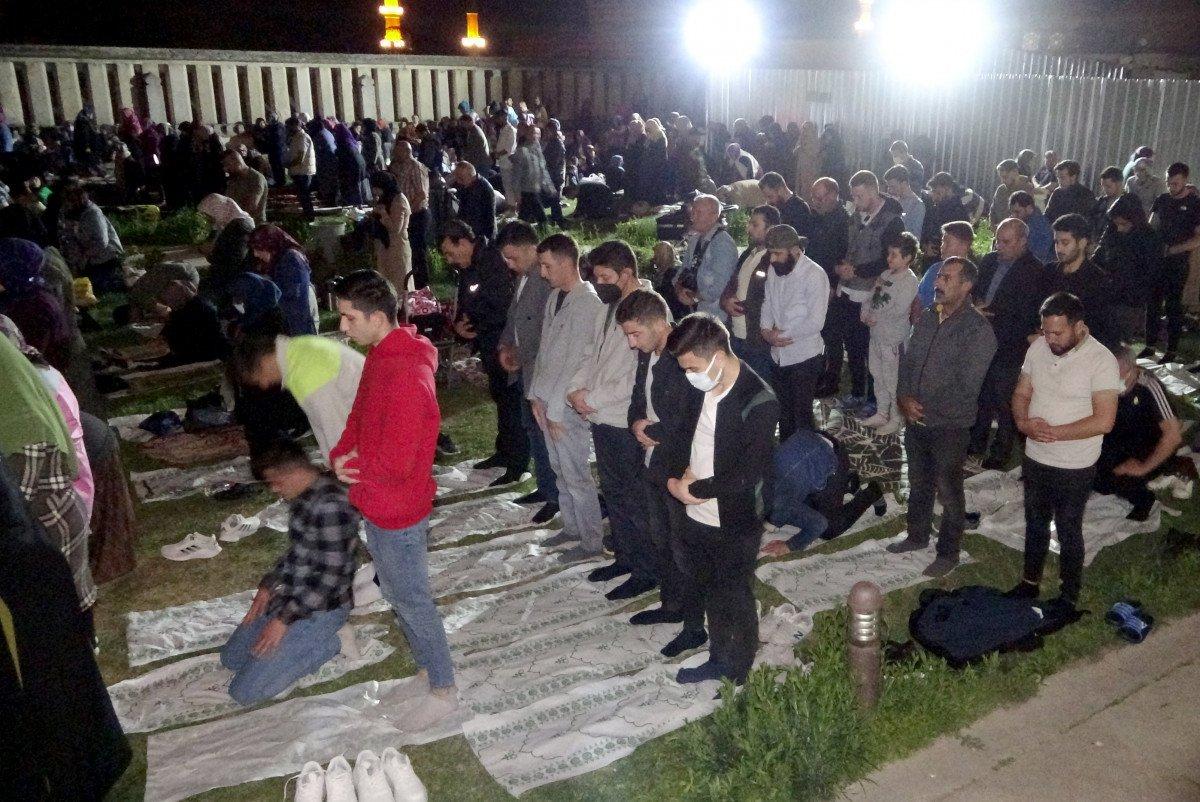 Edirne’de Sakal-ı Şerif izdihamı