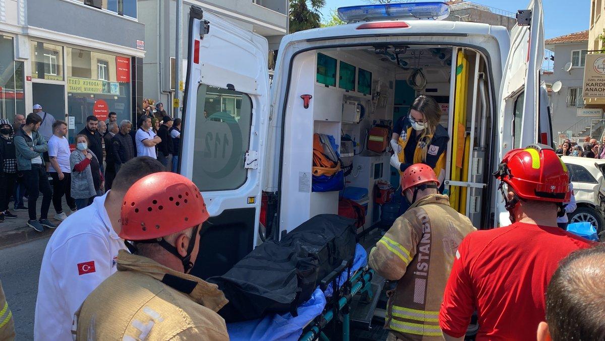 Beykoz’da otomobil ile duvar arasına sıkışan kadın yaşamını yitirdi