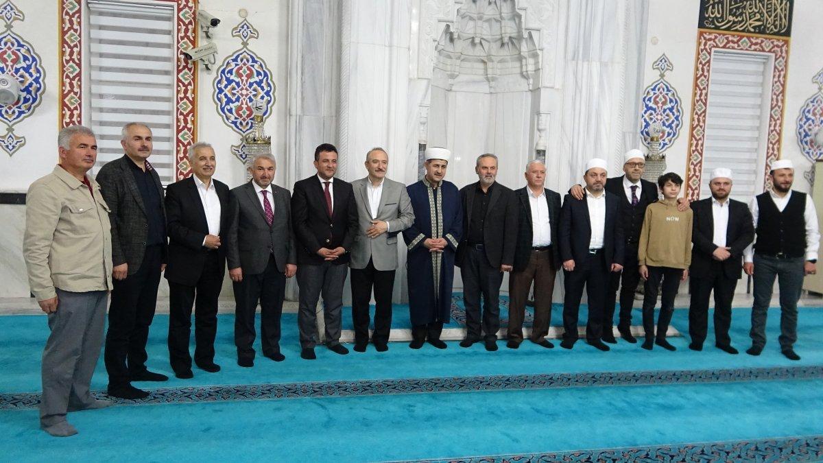 Çarşamba'da 300 yıllık gelenek: Enderun usulü teravih kılındı