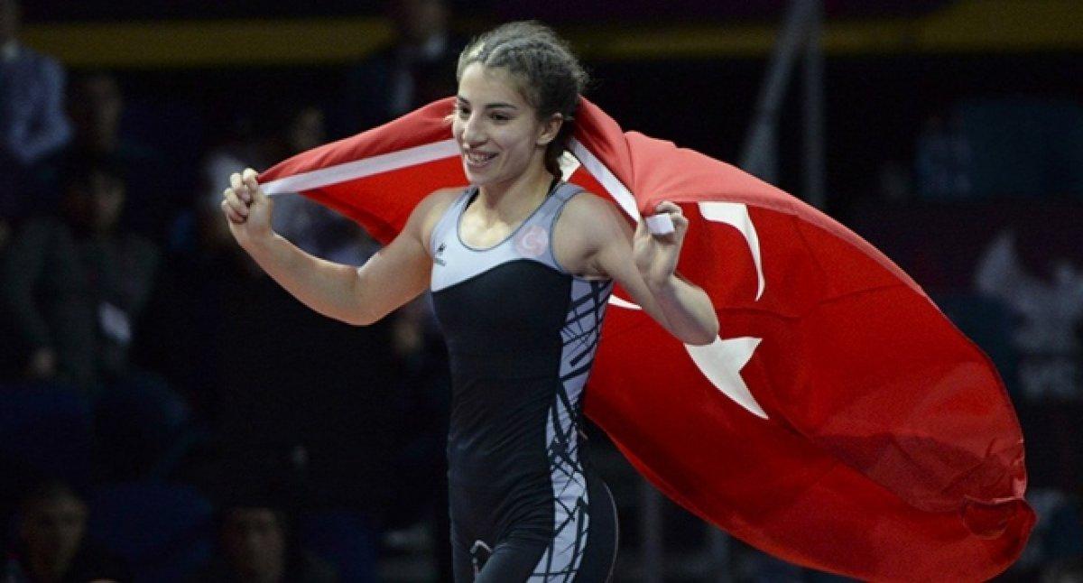 Avrupa şampiyonu milli güreşçi Evin Demirhan Yavuz'un hedefi olimpiyatlar