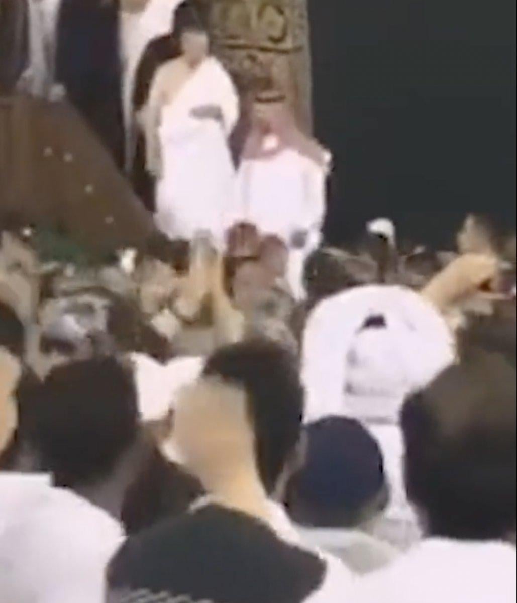 Cumhurbaşkanı Erdoğan'ın umre ziyaretinden özel kareler