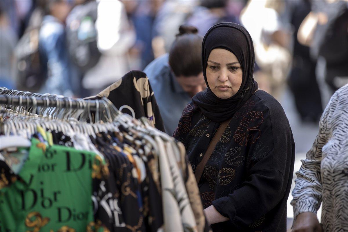 Eminönü'nde bayram hareketliliği