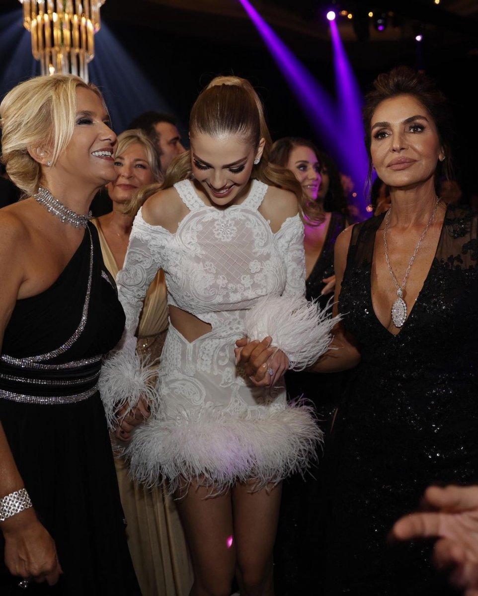 Yasemin Şefkatli'nin bayram programı