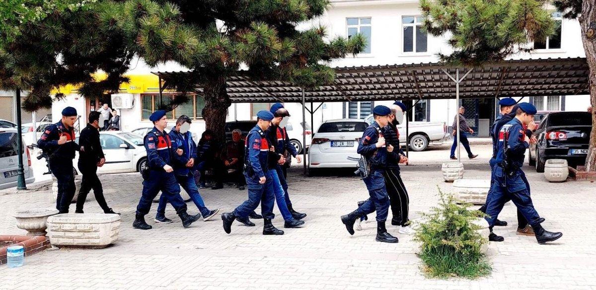 Eskişehir’de kaçak kazı yapanlara suçüstü