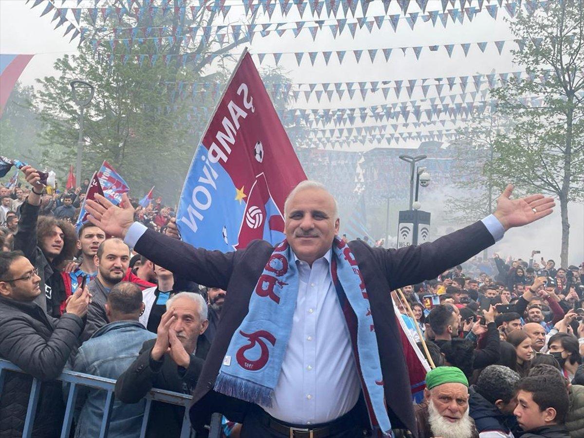 Trabzonsporlu taraftarların coşkusu